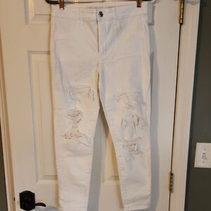 White Distressed Women's Jeans